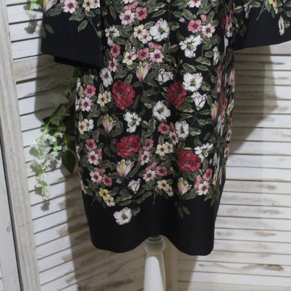 Karl Lagerfeld Synthetic Floral Shift Mini dress (107) - Picture 4 of 16